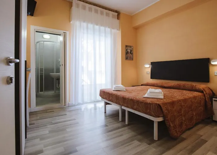 Отель Milena 3*