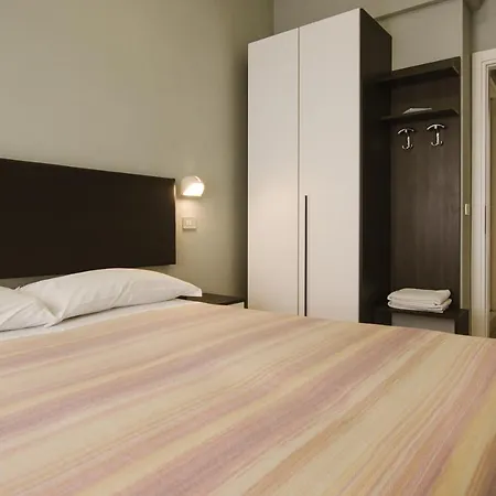 Milena Hotel 3*